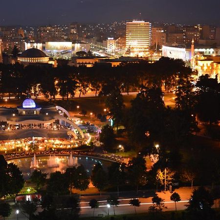 Belux Hotel Tirana Eksteriør billede