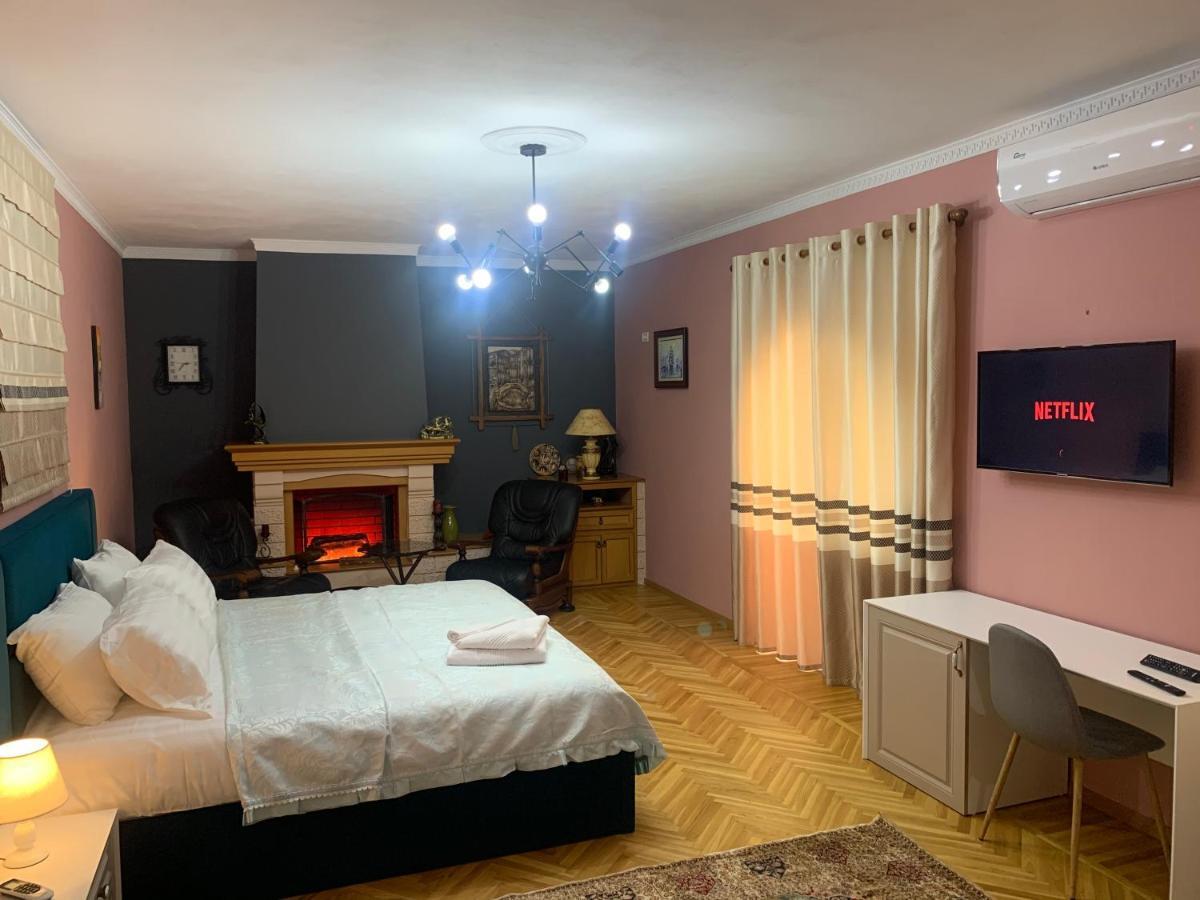 Belux Hotel Tirana Eksteriør billede