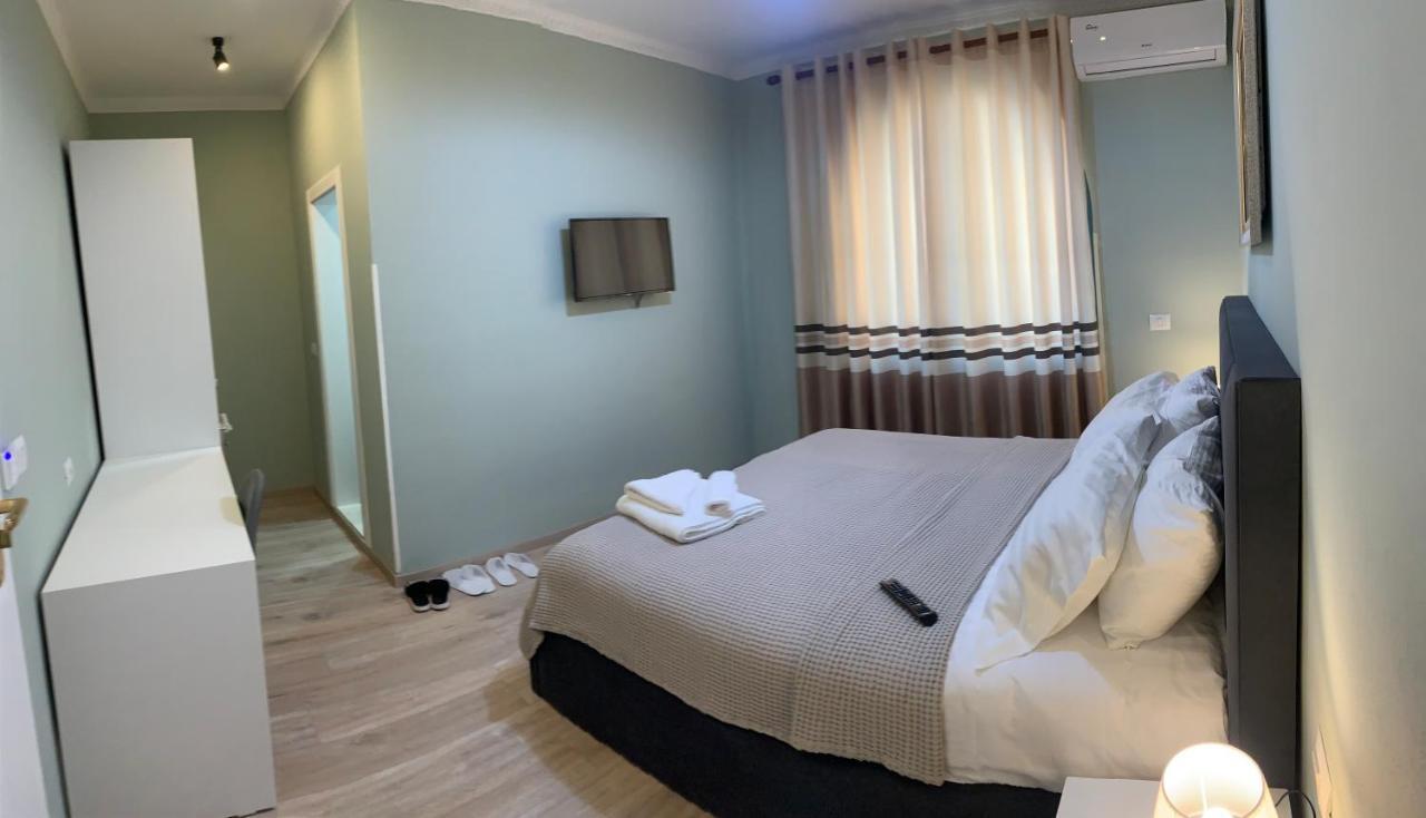 Belux Hotel Tirana Eksteriør billede