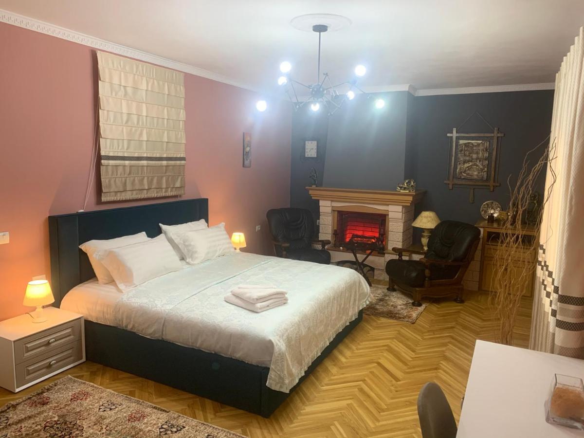 Belux Hotel Tirana Eksteriør billede